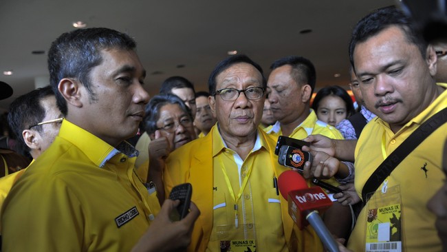 Priyo mengatakan, sekuat apapun Akbar Tanjung berupaya mendamaikan Aburizal (Ical) dan Agung Laksono, rekonsiliasi tak akan terlaksana jika Ical tak berkenan.