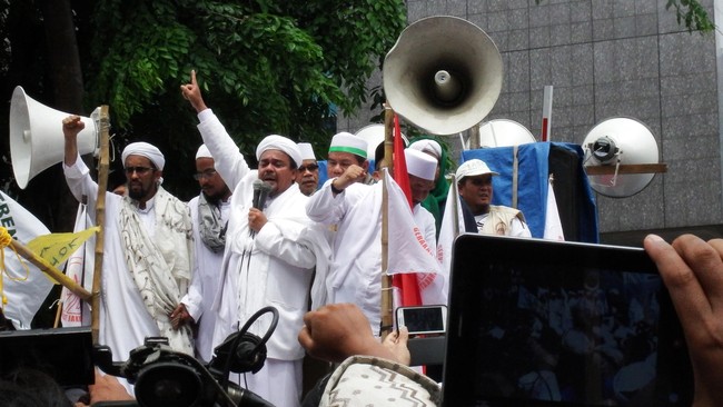Menurut Gubernur DKI Ahok, Konvensi Gubernur Muslim Jakarta yang dibentuk dengan membedakan agama tidak ada aturannya di Indonesia.