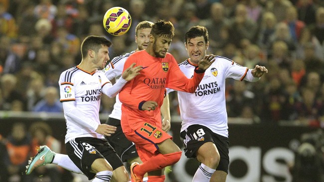 Kekalahan terakhir Barcelona di markas Valencia terjadi pada 19 Februari 2007. Ketika itu Azulgrana kalah 1-2 dari Valencia di Stadion Mestalla.