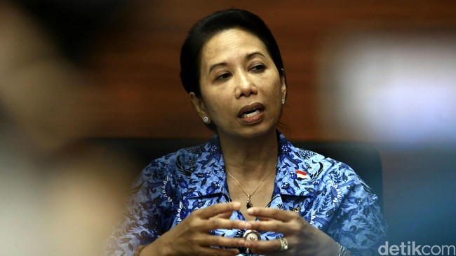 Menteri BUMN Rini Soemarno mencetuskan wacana menjual gedung Kementerian BUMN. Wakil Presiden Jusuf Kalla mengatakan belum tahu rencana tersebut.
