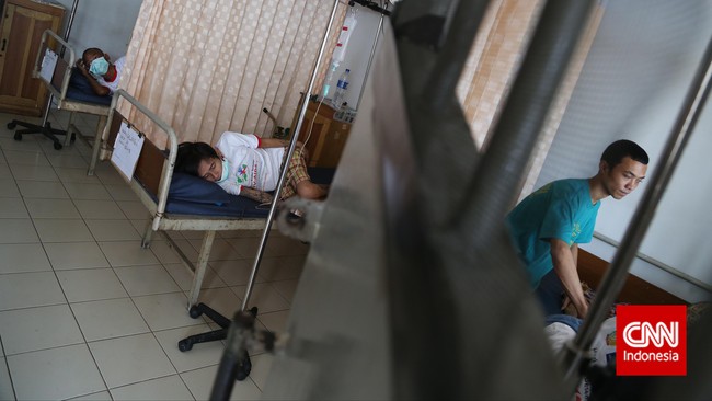Pemerintah Provinsi DKI Jakarta menyatakan akan membayar seluruh jaminan kesehatan bagi 15 ribu narapidana per Januari tahun depan.