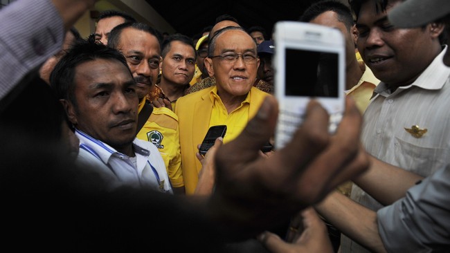 "Saat ini ada tiga daerah yang sudah membentuk KMP, itu ada di DKI Jakarta, Yogyakarta, dan Jawa Tengah. Kami harapkan saudara di daerah," kata Ical.