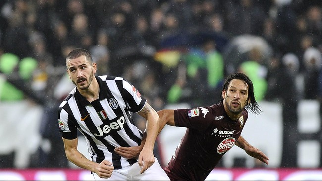 Juventus kembali mendominasi derby kota Turin melawan Torino dalam lanjutan laga Seria A, Senin (1/12) dini hari WIB.