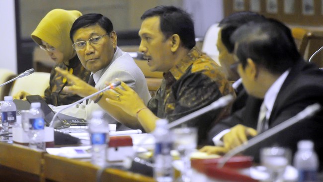 "Secara substansi kita sudah tahu, karena beberapa pasal saja diubah, nanti malam kita akan lakukan bersama penutupan," Wakil Ketua DPR Taufik Kurniawan.