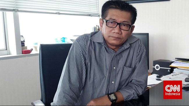 Perundingan terus dilakukan, kedua kubu Partai Golkar tengah menunggu putusan pengadilan siapa yang berhak duduk di kursi ketua umum.