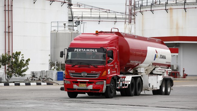 PT Pertamina (Persero) akan memperluas kapasitas tangki penimbunan BBM di Sorong, Papua Barat karena kurang memadai untuk memasok Pertalite di kota tersebut.