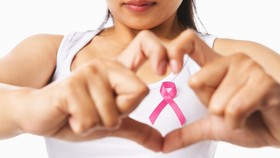 'No Bra Day' di Mata Penyintas Kanker Payudara