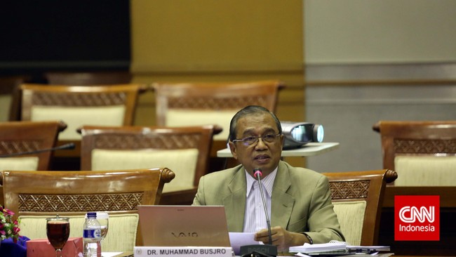 Rencana pemerintah memasukkan aturan pelibatan TNI untuk memberantas terorisme berpotensi munculkan kembali teror oleh negara.
