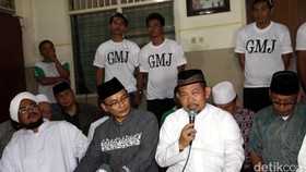 Jajaran Tokoh Ormas Islam Berunjuk Rasa Tuntut Ahok Lengser