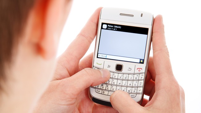 OnwardMobility dikabarkan telah menjual hak paten Blackberry, ini menyebabkan status peluncuran ponsel android 5G dari perusahaan tak jelas.