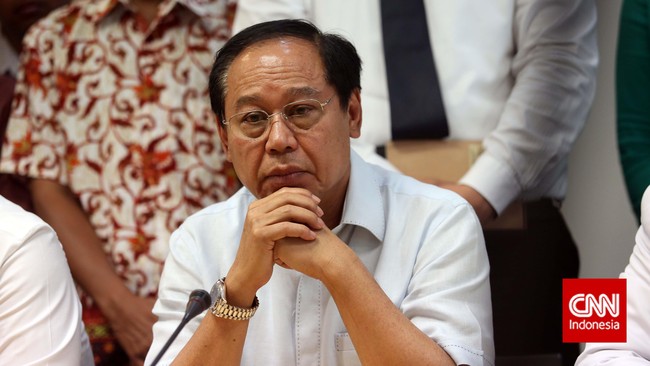 Terbelahnya PPP antara kubu Djan dan Romy membuat keikutsertaan partai itu pada pilkada serentak terancam. Padahal pendaftaran calon dibuka dua bulan lagi.