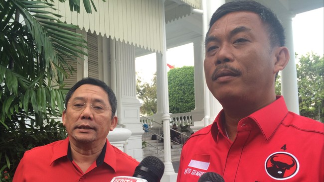 Ketua Badan Anggaran DPRD DKI Prasetyo Edi Marsudi menemukan kejanggalan dalam pos Penyertaan Modal Pemerintah dalam draf APBD 2015. 