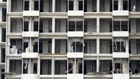 Wanita yang Jatuh di Apartemen Kalibata City, Meninggal Dunia