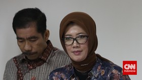 Perantara Akil Sangkal Serahkan Uang Suap