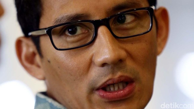 Pengusaha Bob Sadino, pemilik jaringan swalayan Kem Chick meninggal dunia hari ini, Senin (19/1).