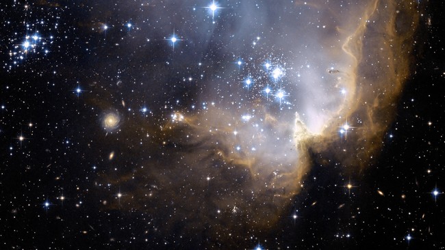 Teori multisemesta atau multiverse, yang banyak diadopsi karya fiksi, diakui kalangan fisikawan meski belum ada yang bisa membuktikan.