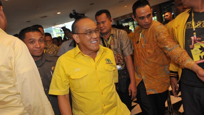 Langkah Golkar menolak Perppu Pilkada dipandang oleh 72,30 persen responden sebagai bentuk pengkhianatan Golkar terhadap Susilo Bambang Yudhoyono.