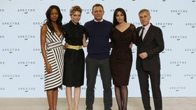 Kurang Dana, James Bond 'Mengemis' pada Meksiko