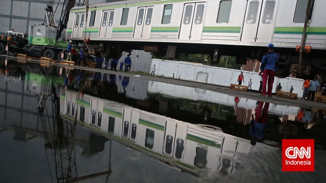 Pada 6 Desember lalu, adalah hari terakhir beroperasinya 120 kereta listrik seri 205 yang melayani rute Tokyo-Kawasaki untuk melanjutkan pelayanan di Jakarta.