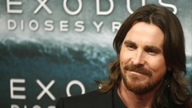 Gagal Jadi Bos Apple, Christian Bale Bakal 'Pimpin' Ferrari
