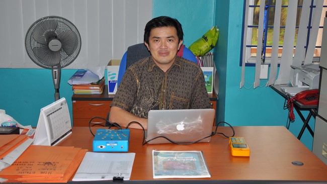 Seorang ilmuwan mengklaim telah membuktikan bahwa ayat Al Quran bisa mempengaruhi jiwa. Caranya bisa jadi kontroversi karena memakai alat pendeteksi aura.