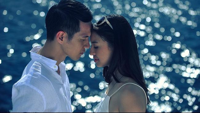 Supernova: Ksatria, Putri, dan Bintang Jatuh adalah salah satu film yang ditunggu-tunggu tahun ini. Siapa saja tokoh-tokoh dalam ceritanya?