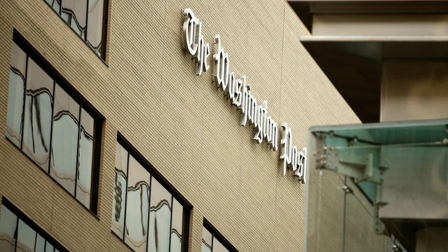 Wartawan harian Washington Post dikenai dakwaan atas kejahatan yang belum jelas setelah ditahan selama sekitar lima bulan oleh aparat berwenang Iran.&nbsp;