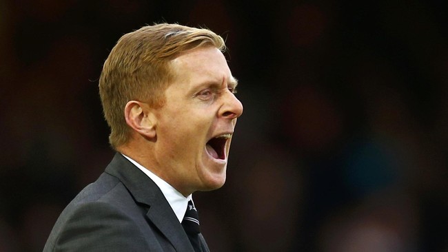 Garry Monk menyatakan masih yakin dengan para pemain di skuat Angsa, Swansea City. Ia pun berjanji akan menaikkan semangat Bafetimbi Gomis dkk.