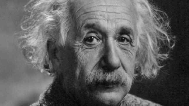 Hari ini adalah 144 tahun kelahiran Albert Einstein, salah satu ilmuwan paling berpengaruh abad ke-20. Simak karya-karya hingga kontroversinya berikut.