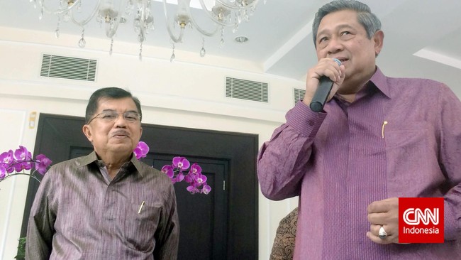 Pilkada tak langsung menguntungkan Golkar. Partai itu bisa meraup banyak kursi kepala daerah. Tapi Jusuf Kalla tak cemas. Dukungan datang dari Demokrat dan PAN.