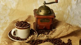 Lauk Siap Saji & Kopi, 'Tameng' Kemenparekraf Hadapi Corona