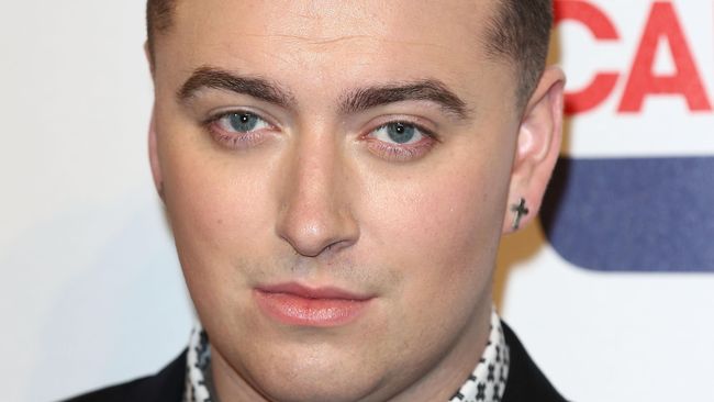 Di balik tampang kalem dan suara soulful-nya, ternyata Sam Smith adalah seorang Little Monster. "Tanpa Lady Gaga, saya tidak akan seperti saat ini."