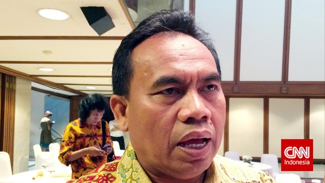 Penyerapan anggaran di DKI tak bisa mencapai 100 persen akibat persoalan lelang dan proyek-proyek di 2017 yang belum rampung.