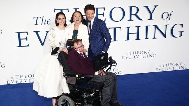 Tak banyak cerita yang diketahui oleh publik soal mantan istri ilmuwan eksentrik, Stephen Hawking. Padahal kisahnya cukup menyentuh hati.