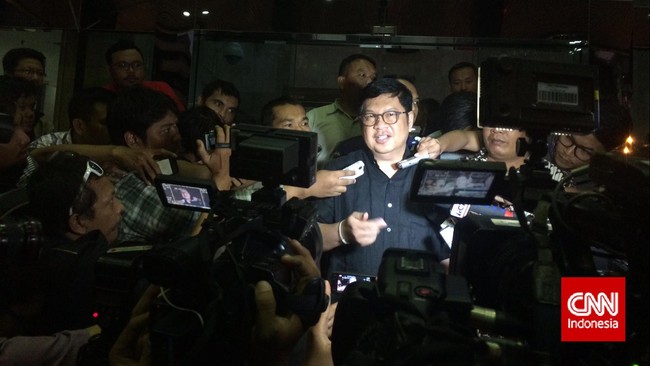 Komisi Pemberantasan Korupsi mencoba kembali membuka misteri perkara Bantuan Likuiditas Bank Indonesia (BLBI). Tantangan berat 2015.