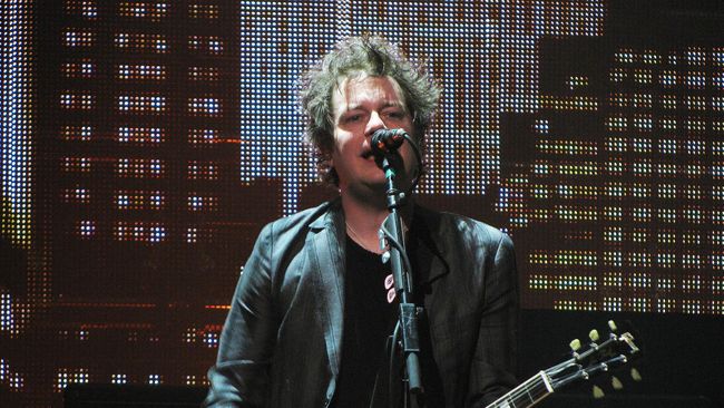 Gitaris Green Day, Jason White, baru saja didiagnosis terkena kanker amandel. Hal ini dinyatakan secara resmi oleh Green Day pada Jumat (5/12) lalu.