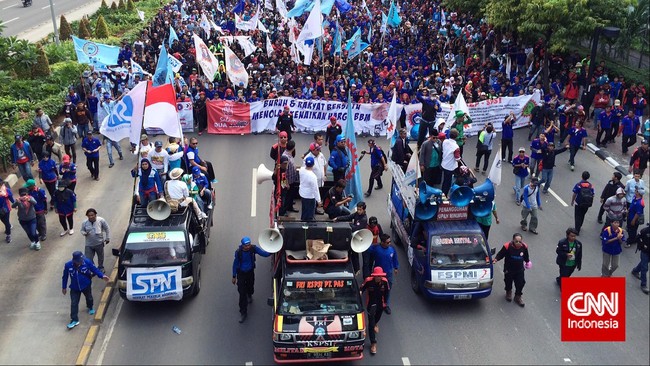 Demonstrasi buruh akan dimulai sejak pukul 10.00 WIB dengan rute Patung Kuda Indosat-Istana Negara-Kementerian Kesehatan dan Kementerian Ketenagakerjaan.