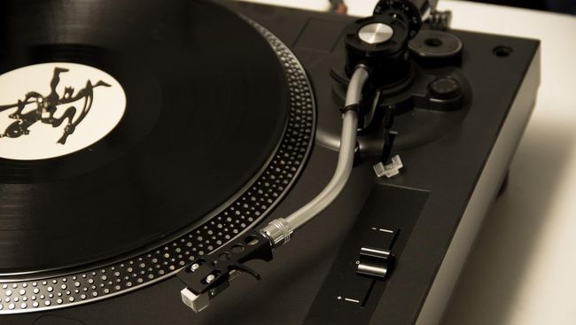 Vinil masih butuh terobosan baru agar bisa bertahan, karena vinil bukan lagi sekadar rekaman musik.
