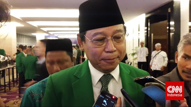Dualisme kepengurusan PPP yang tak kunjung usai mengancam keikutsertaan partai itu pada pilkada. Ketua Umum Gerindra Prabowo Subianto siap membantu.