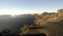 Jurus Belajar Nadiem 'Lumpuh' di Kaki Gunung Tambora