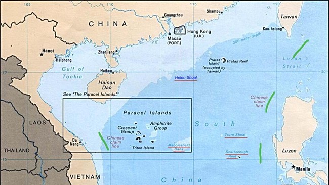 Pengamat dari Puspol, mengatakan keputusan pemerintah untuk memperingati Hari Nusantara di Kotabaru dan bukan di Natuna seolah takut pada Tiongkok.