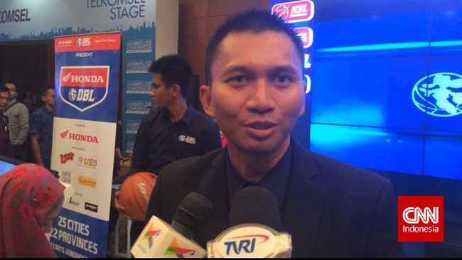 Liga basket tingkat SMA (DBL) akan diadakan kembali pada 2015&nbsp;mulai Januari tahun depan. Jumlah penonton pun ditargetkan meningkat 900 ribu orang.