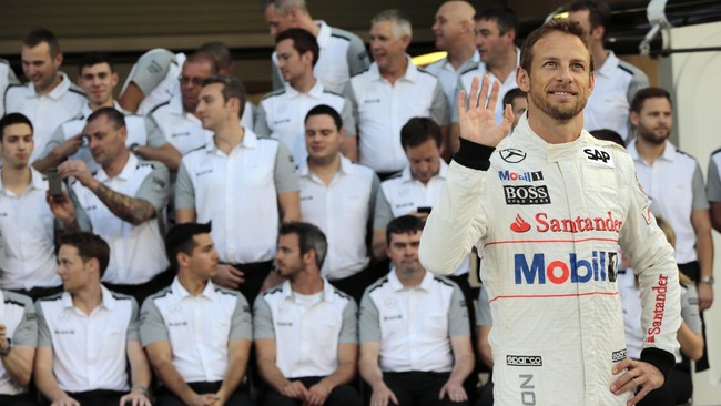 Menyambut musim balapan baru McLaren belum juga memiliki sponsor. Kontrak mereka dengan Vodafone berakhir di tahun 2013 lalu.