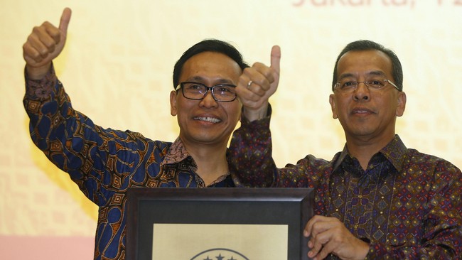 Manajemen Garuda Indonesia menilai secara kinerja perusahaan, tidak ada sentimen negatif lain yang mampu menekan harga sahamnya kecuali kasus Emirsyah Satar.