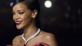 Rihanna Dianugerahi Humaniter Terbaik Tahun Ini oleh Harvard