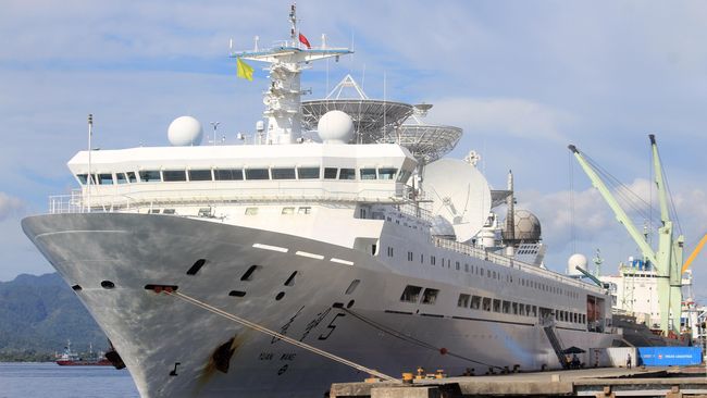 China menyandarkan kapal riset mereka di salah satu pelabuhan di Sri Lanka, Hambantota, pada Selasa (16/8), mengabaikan protes Amerika Serikat dan India.