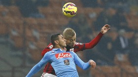 Babak I: Napoli dan Milan Imbang Satu Gol