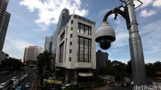 DKI Jakarta dan Bandung mulai menerapkan konsep Smart City alias Kota Pintar. Bagaimana kalau dibandingkan dengan Jepang?