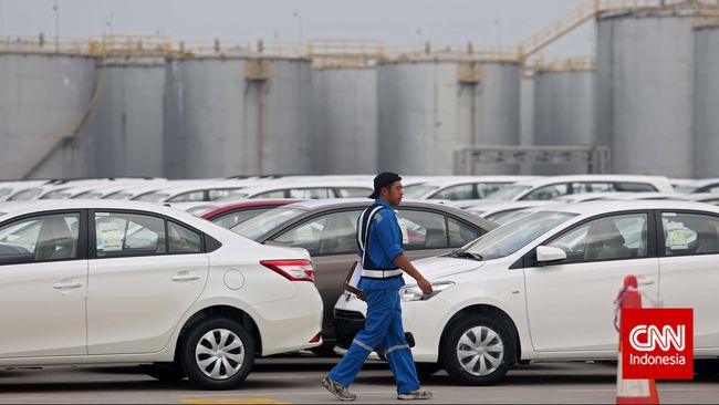 Gaikindo Kebut Penjualan Sedan jika PPnBM jadi Dipangkas PPnBM sebesar 30 persen dari harga jual membuat mobil sedan berharga tinggi, sementara harga merupakan pertimbangan utama masyarakat dalam membeli mobil.