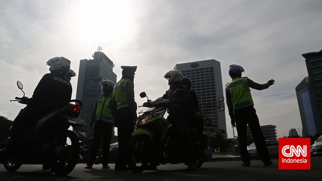 Selain dituding jadi biang kemacetan, sepeda motor juga dinilai sering terlibat kecelakaan lalu lintas.